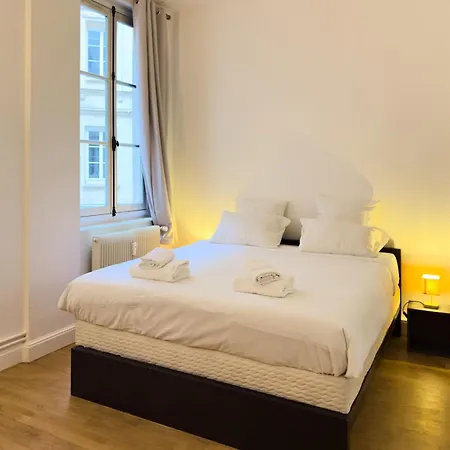 3br - Faubourg St Honore - Concorde * Paris